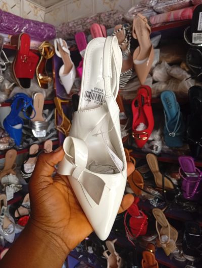 Halfcover heels