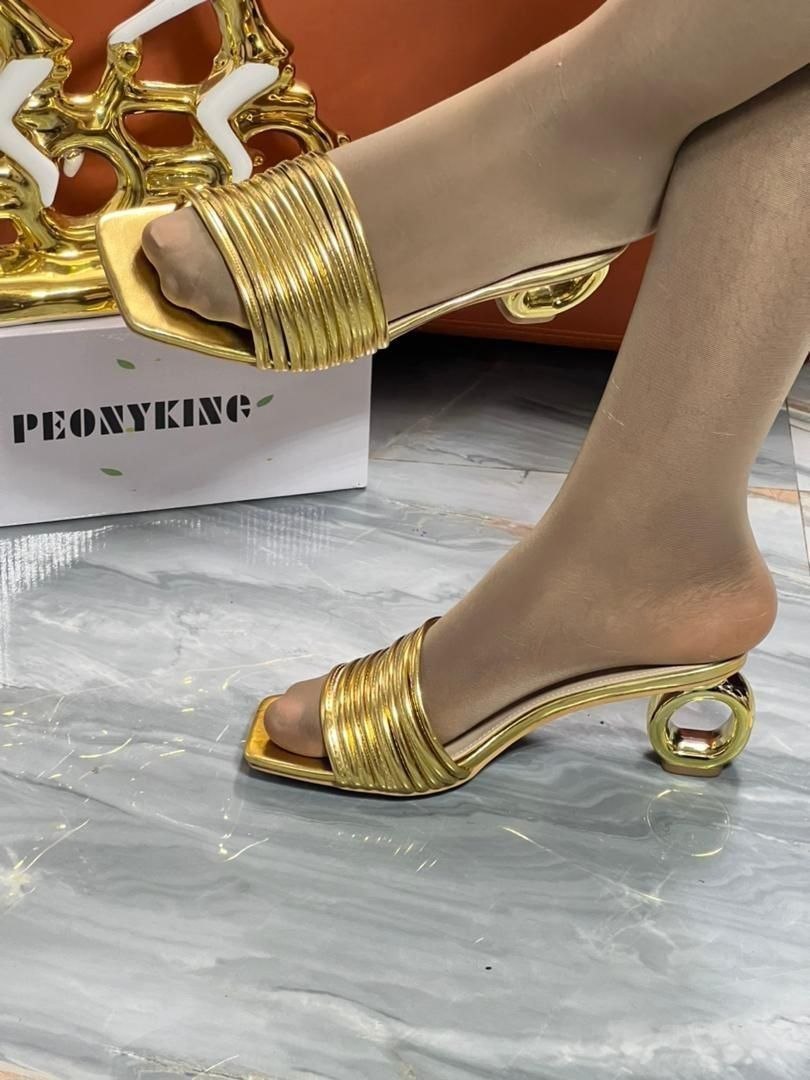 Women's heeled slippers from StepsbyVale